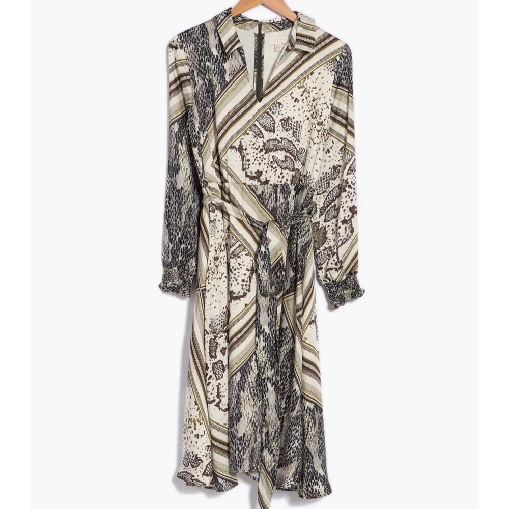 TED BAKER Sz 0 (US 2)  Llouise Shirred Waist Midi Dress